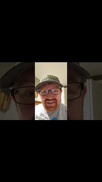 Leonardo Dicaprio is Howard Hughes in The Aviator #shorts