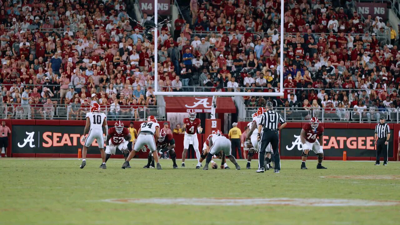 Alabama Football WR Williams insane save!!