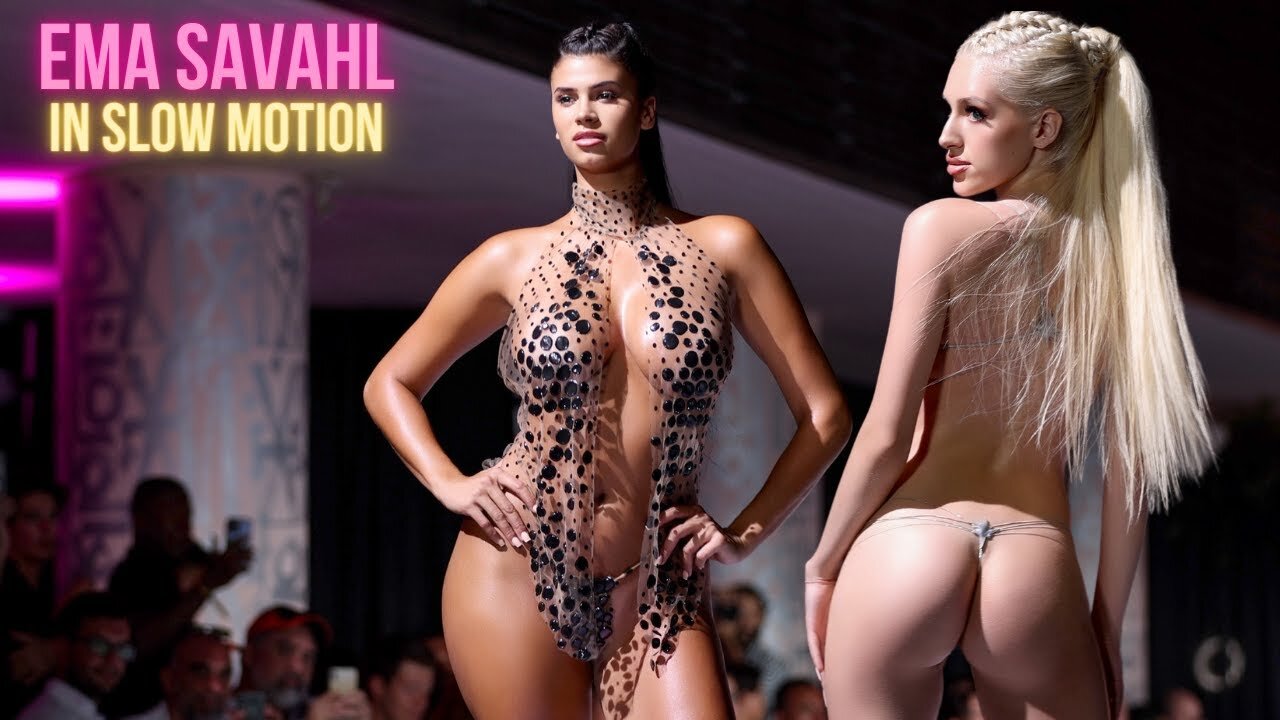 Ema Savahl Full Show in Slow Motion / Fashion Runway