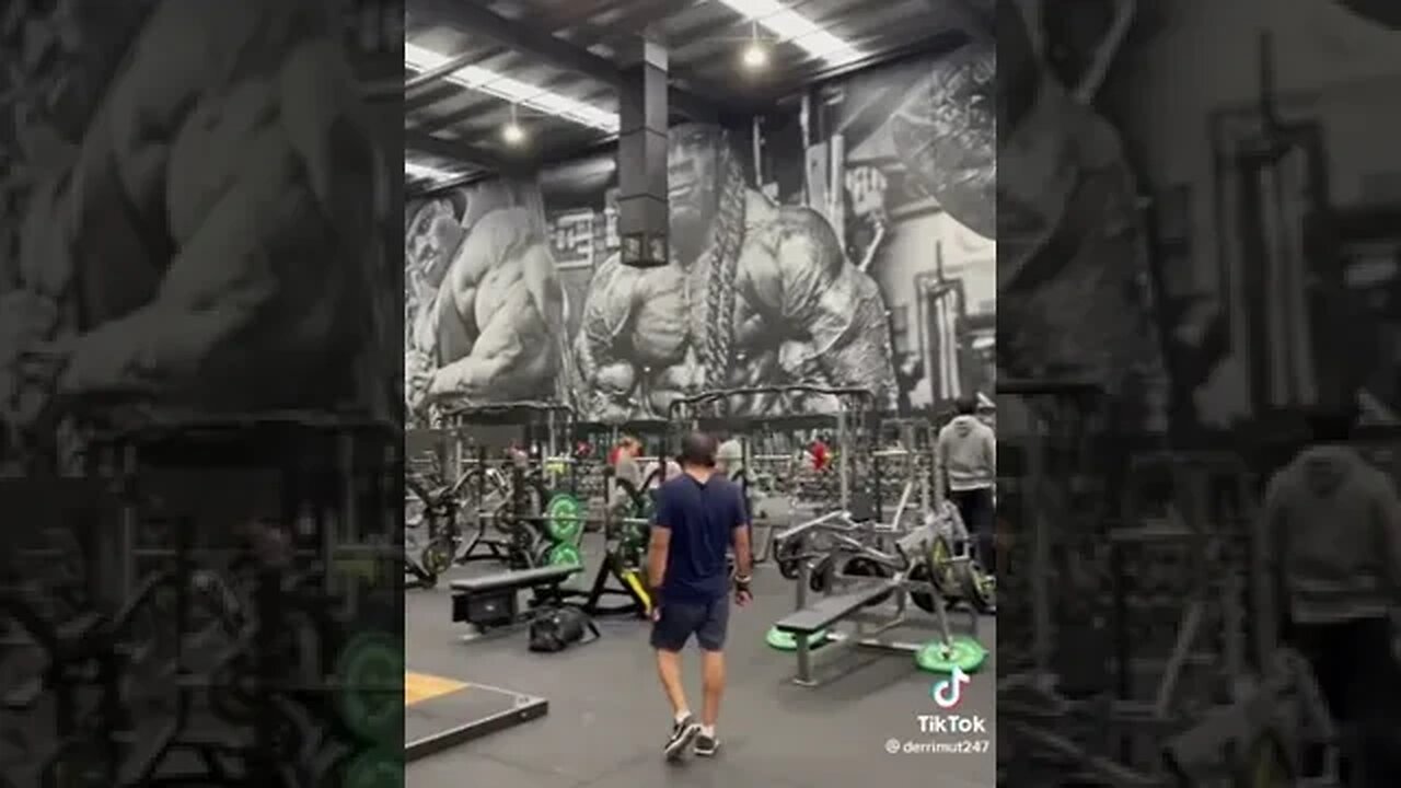 Sneak Peak into CAROLINE SPRINGS location! Australia's BiggestGym a stay tuned for full walkthrough