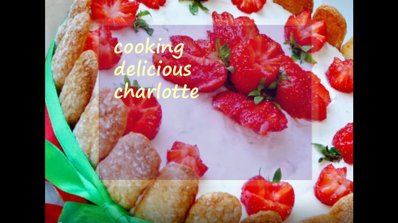 CREAMLIOUS Gluten Free Charlotte Cake Recipe With Strawberries