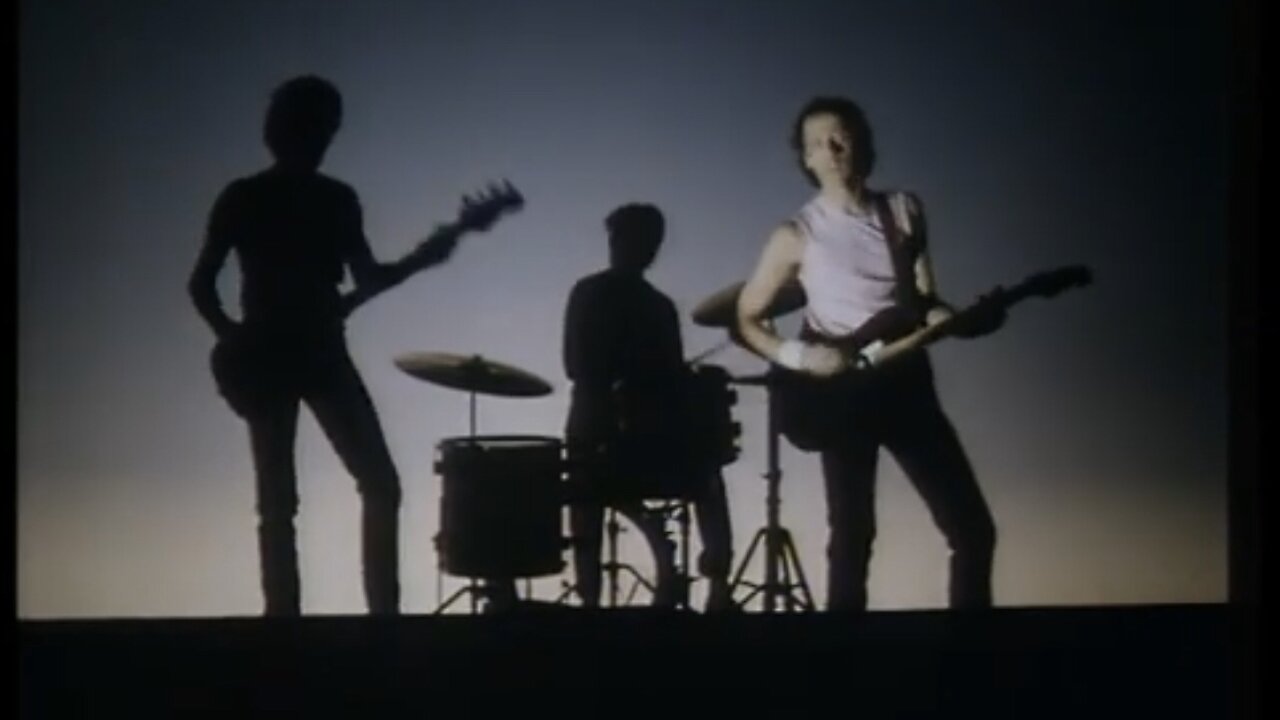 Dire Straits - Tunnel Of Love