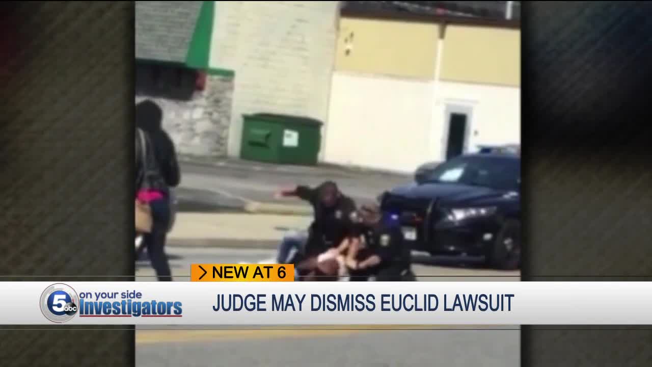 Federal judge may throw out case against Euclid police officer