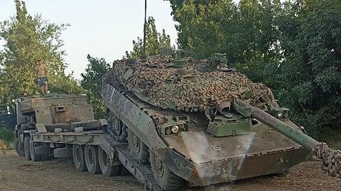 Drones FPV rusos destruyen tanque de la OTAN/Ucrania en el saliente Vremevsky