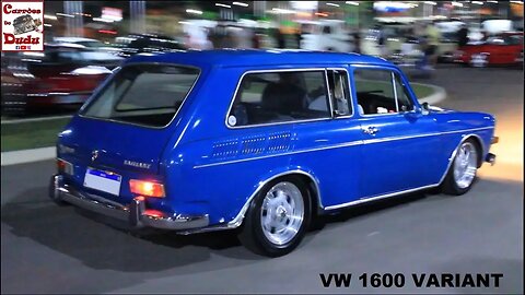 Volkswagen 1600 Variant azul CARRÕES DO DUDU