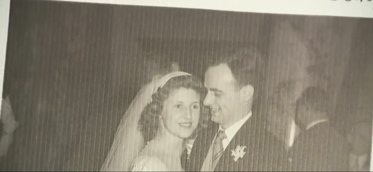 Vegas valley couple celebrates 70th anniversary