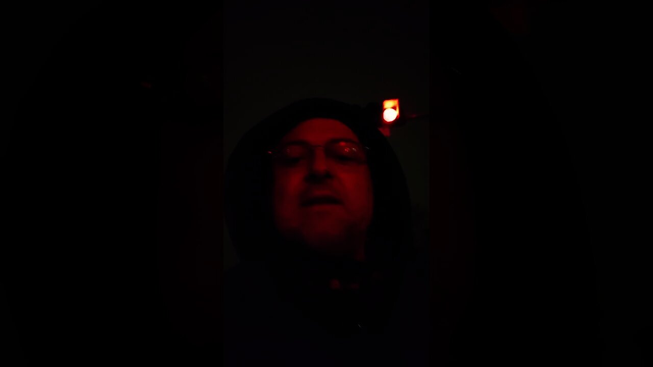 JQ22 Vlog 013 | (FR) Jour 7 du Couvre-Feu au Québec: On doit écouter!
