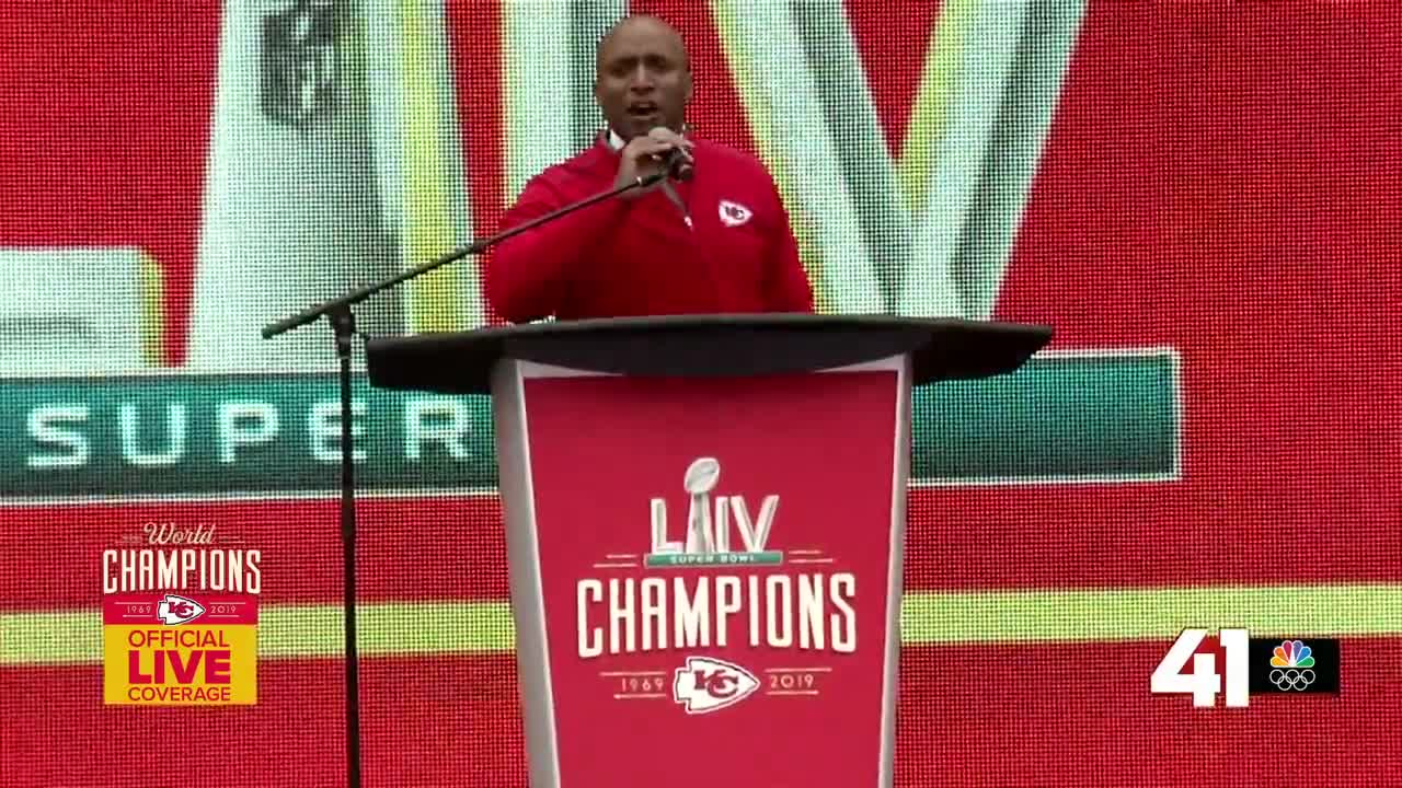 Mayor Quinton Lucas rallies crowd at Super Bowl celebration