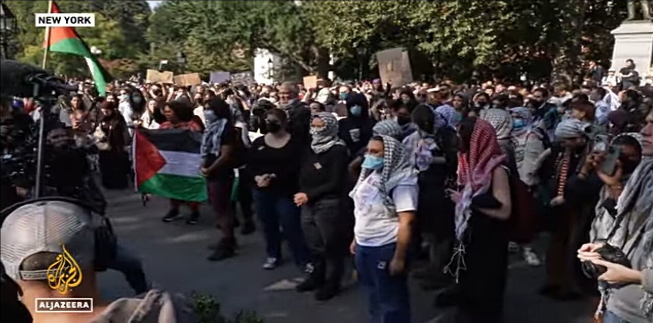 Protesters rally in New York City as hundreds join 'Flood NYC for Palestine' march