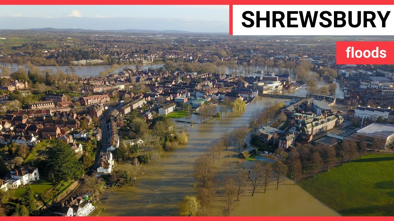 Residents in Shrewsbury battle against worst floods in 20 years