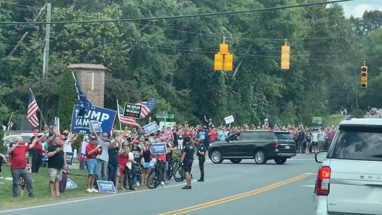 Patriots show some love for President Donald J. Trump in Mint Hill, North Carolina…