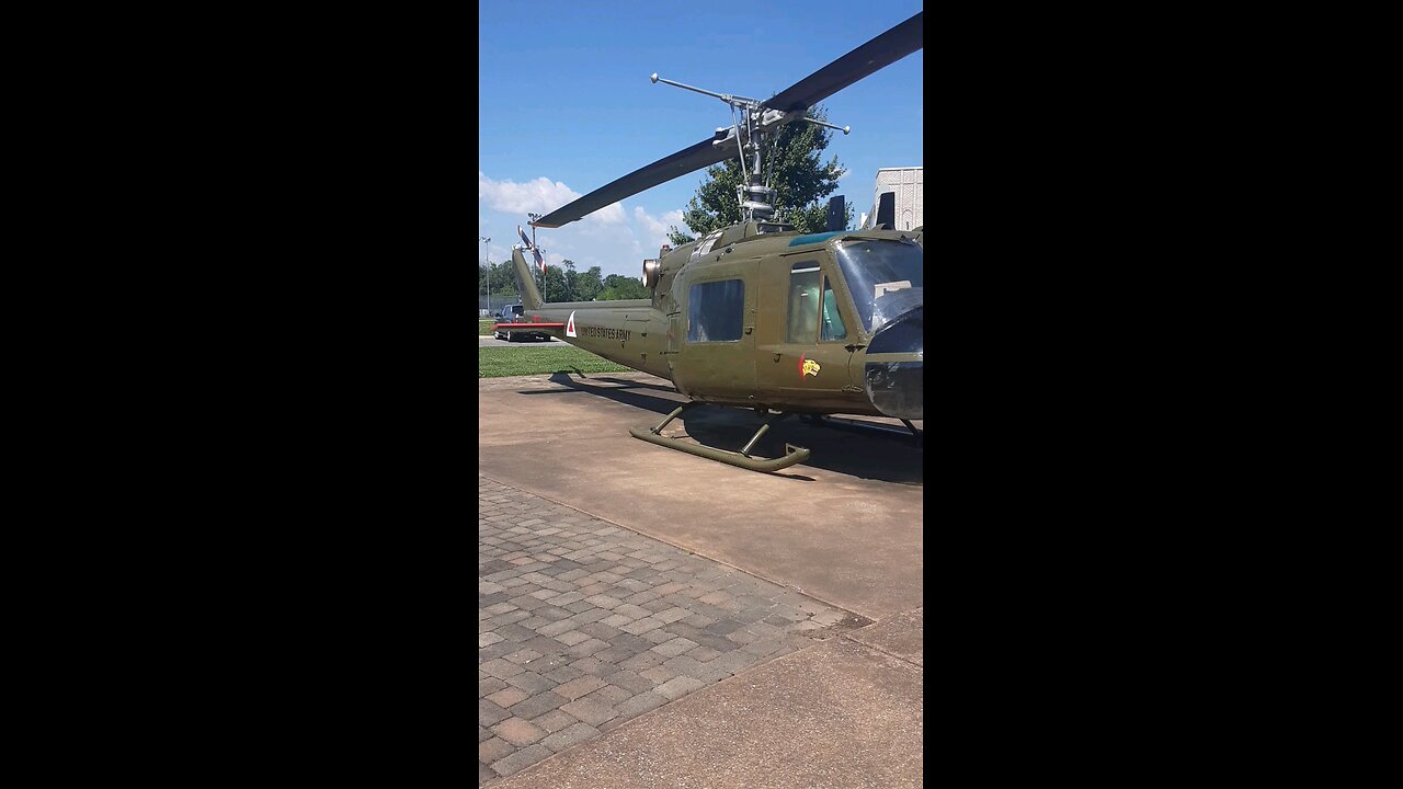 Uh-1 Iroquois @ Aviation Air Park