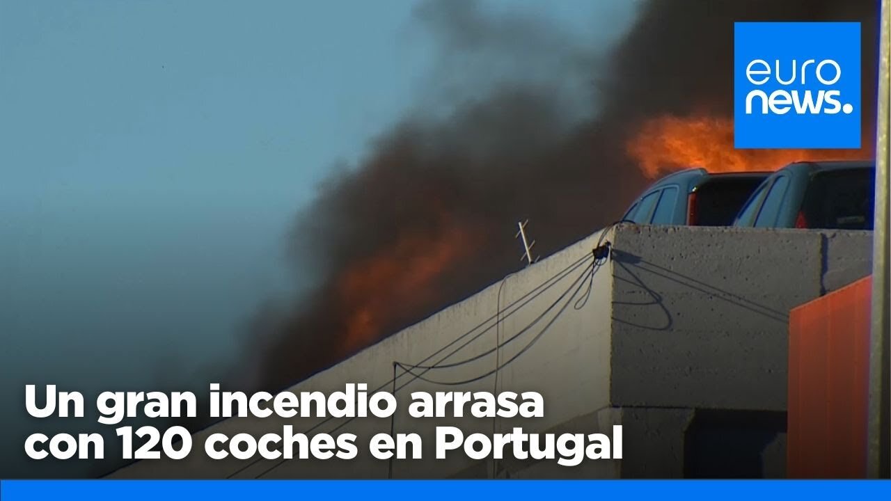 Unos 120 coches ardieron tras comenzar presuntamente el incendio un coche eléctrico en Portugal