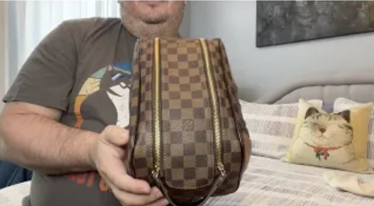 BOUGIE ON A BUDGET REVIEW! DHGATE - LV Large Toiletry Bag Damier Ebene print