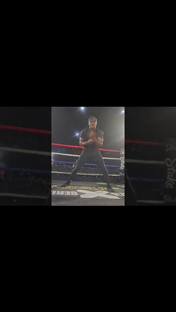Close look to KSI showing his hand speed 😳🔥 #ksi #tommyfury #fight #boxing #viral #speed #shorts