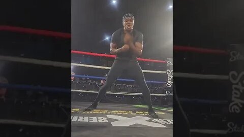 Close look to KSI showing his hand speed 😳🔥 #ksi #tommyfury #fight #boxing #viral #speed #shorts