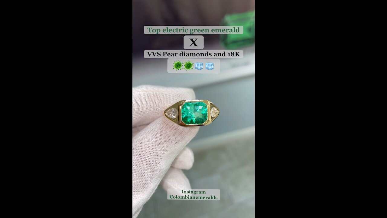 High quality 4.62tcw colombian emerald and pear diamond three stone statement ring 18K