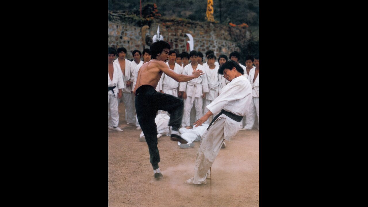 Cross kick Studio Films Bruce Lee Enter the Dragon