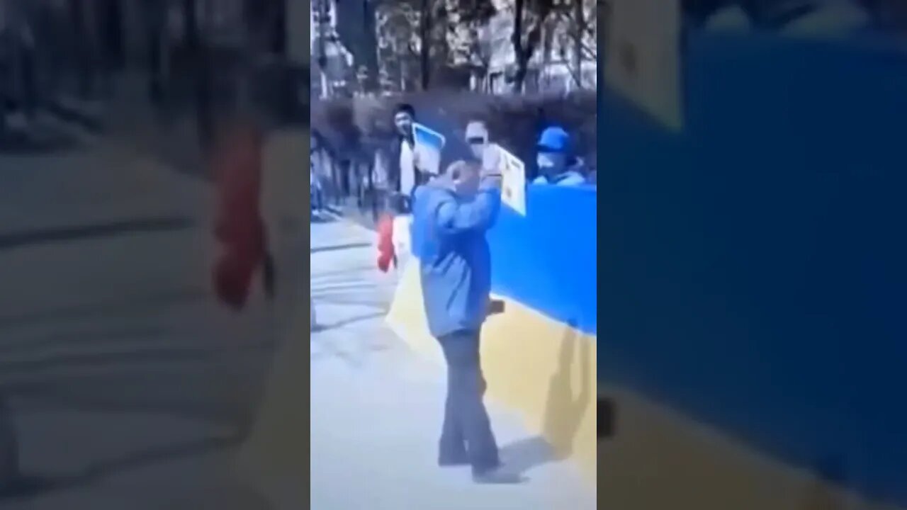 Mongolia resident could not past pro-Ukrainian disgrace taking place front of the Russian embassy.