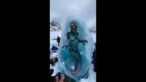 "Frozen Shape Shifters Discovered In Antarctica Follow For More Videos Have Trending reels"...!!