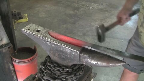 Forging a Bowie knife #townsbowiebuildoff