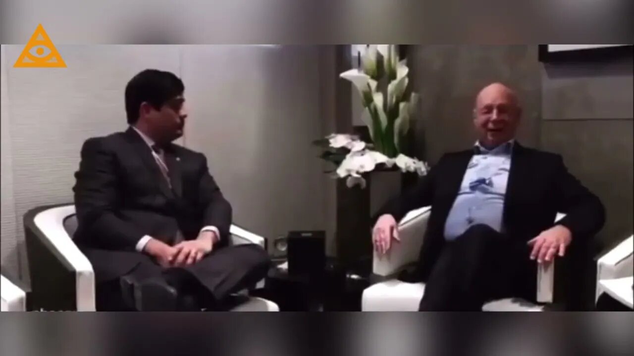 WEF: Klaus Schwab and former Costa Rica President Carlos Andrés Alvarado Quesada.