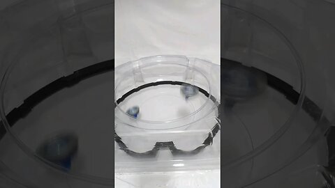 Coisas que SÓ Beyblade X faz #beyblade #beybladeburst #beybladex