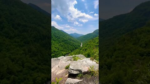 Within linville gorge on Babel tower. #linvillegorge #hikes #adventure #canyon #northcarolina