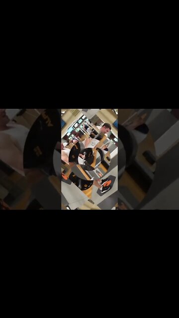 Sometimes you gotta flex on em with STRENGTH! #strengthtraining #strengthathlete #flexing