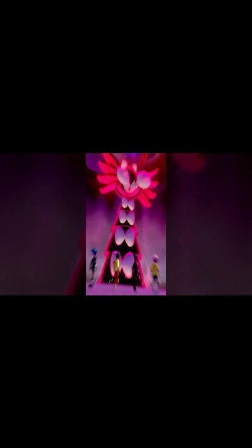 Pokémon Sword - Dynamax Gothitelle