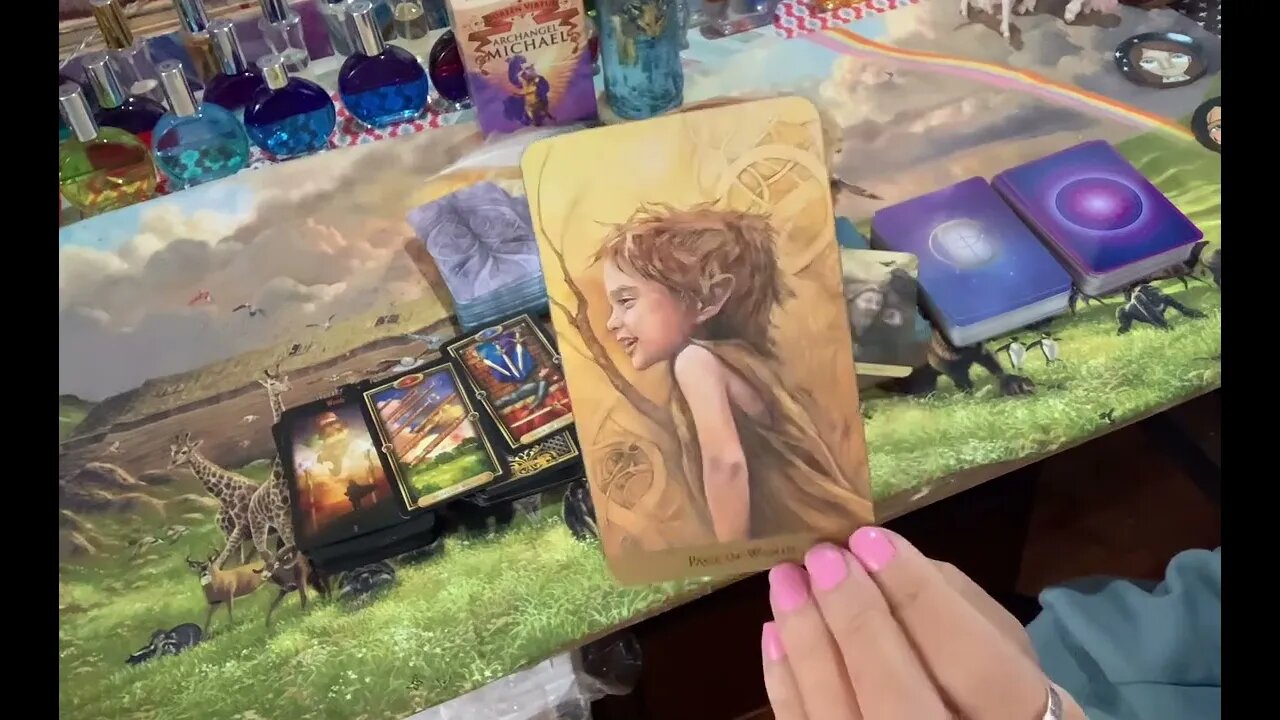 💗💗💗Reading for the collective energy Mon 3rd Oct 2022 💙💙💙