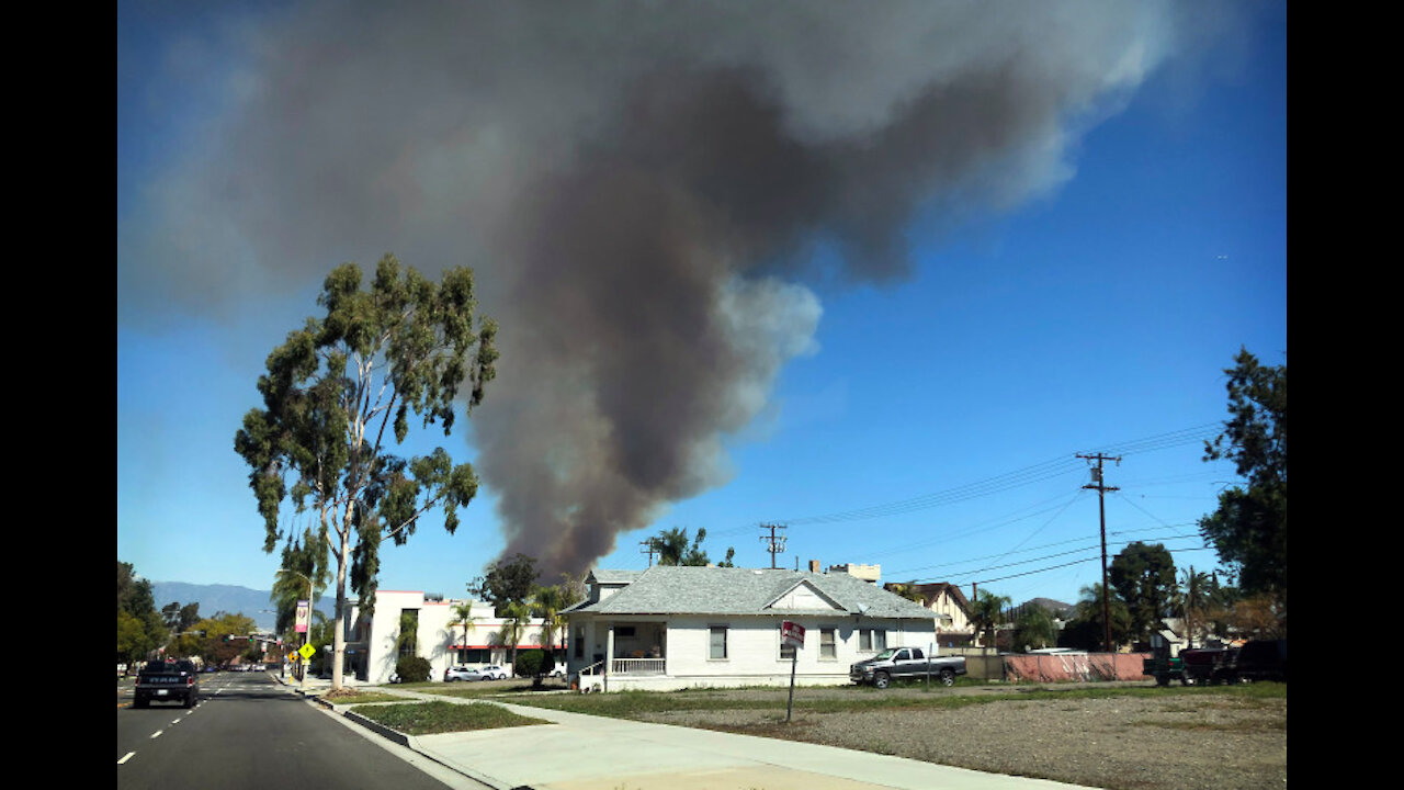 Mandatory evacuations for Santa Ana River bottom fire in Norco