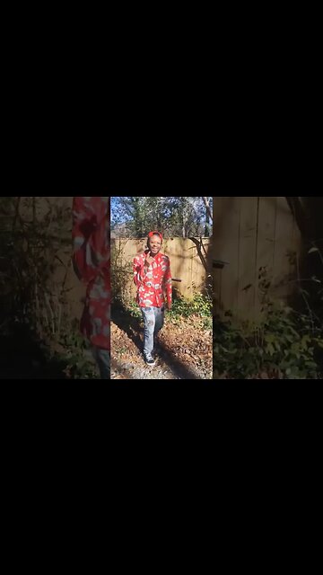 Merry Christmas Everyone! Christmas Kiss - Nightmare Neal #shorts #merrychristmas #christmas