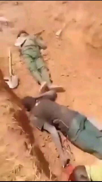 Did you hear about this anywhere? No? Ahhh, No Jews - No News! Read Description....