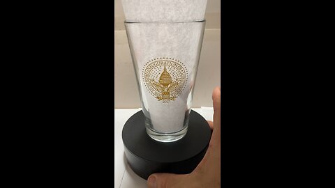 HELLLLLO PATRIOTS!!! TRUMP FANS!!! … Official 2017 Inauguration of President TRUMO Pint Glass