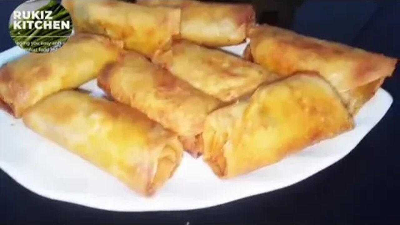 How to make chicken spring rolls at home by rukiz kitchen #rukizkitchen