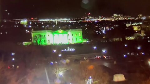 Dec 14, 2022 Green Lights and a Traffic Jam? What’s going on at the White House? #livecam
