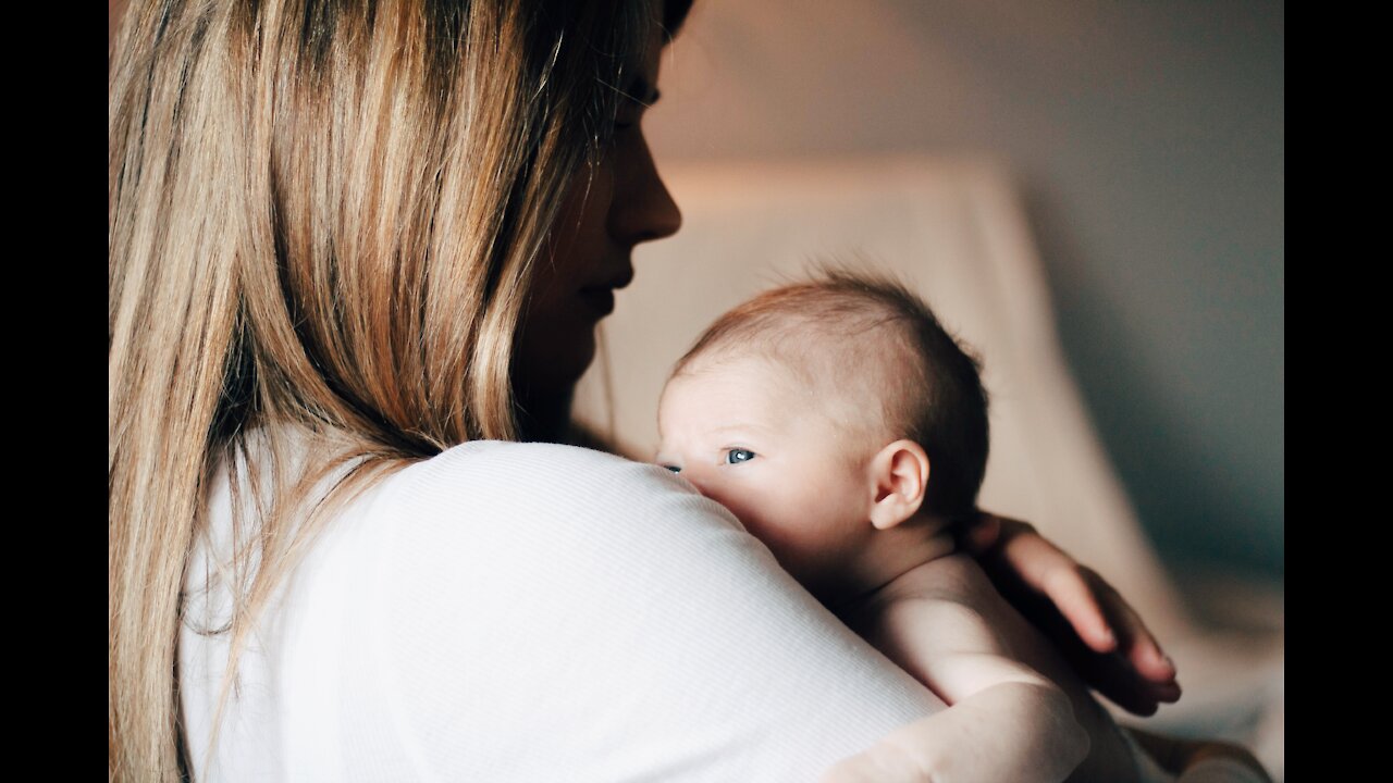 2 Best Techniques Newborn Burping