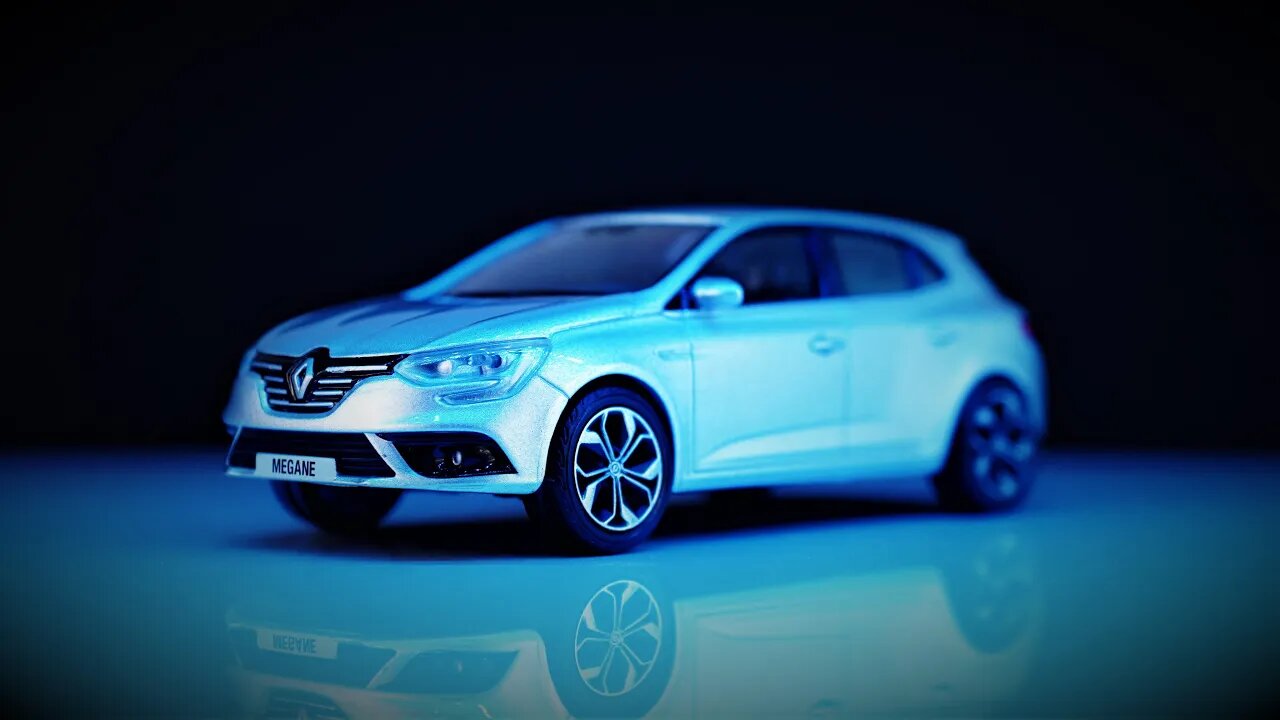 Renault Megane - Norev 1/43 - 2 MINUTES REVIEW