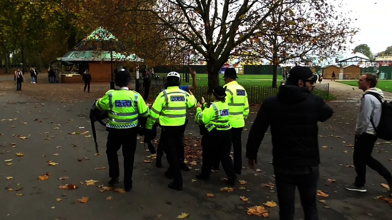 MADE TO LEAVES SPEAKERS CORNER #speakerscorner