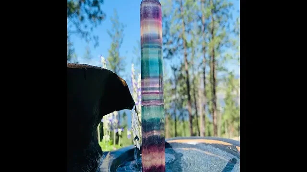 HOW RAINBOW FLUORITE POINT CAN HELP YOU WITH CLEAR THINKING