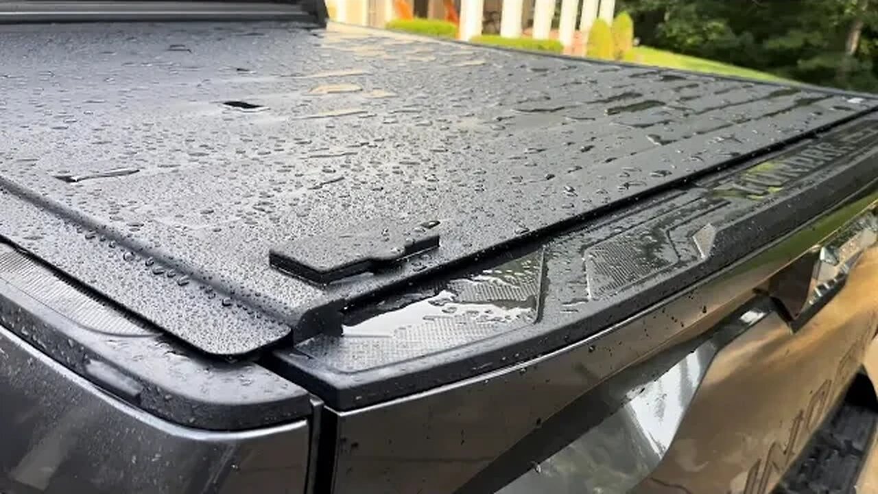 RETRAXPRO MX - Close Up Look At Fit, Features and Is It Waterproof. Installed on 2023 Tundra