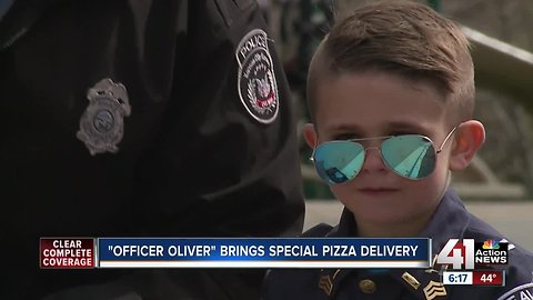 'Officer Oliver' brings special pizza delivery