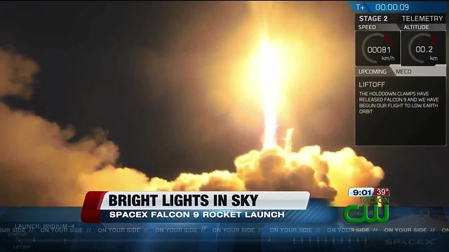 Tucsonans see bright lights in sky