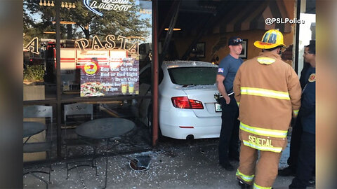 Car crashes into Big Apple Pizza in St. Lucie West