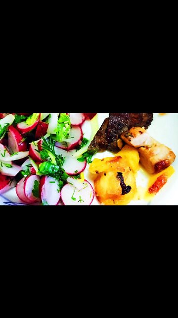 Жарим Грибочки с Картошечкой 🥔🍄 #shorts