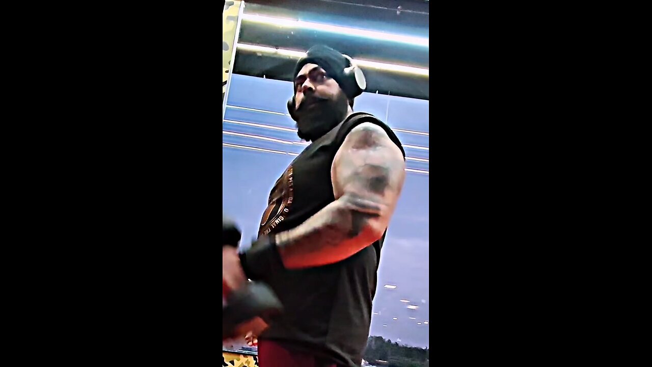 Biggest Bicep
