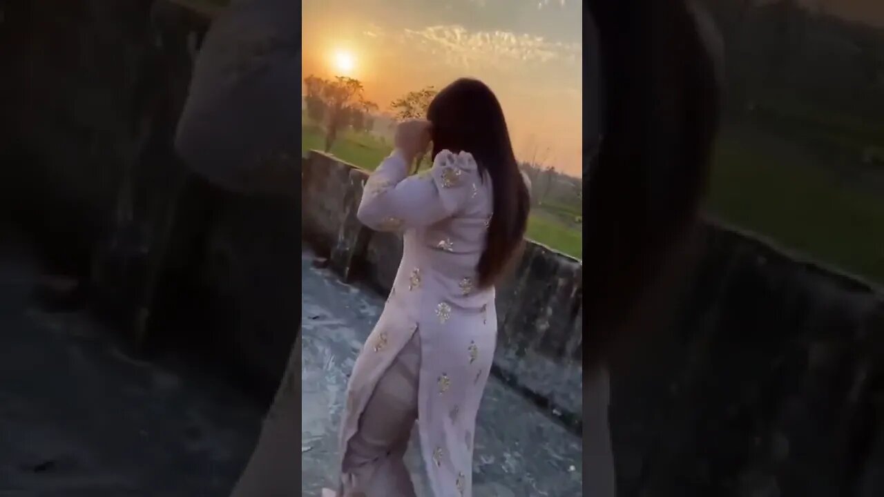 Desi Girl 7 #Bantasticfun #ytshorts #dance #desidance #desigirl #desigirldance #viral #viral2022