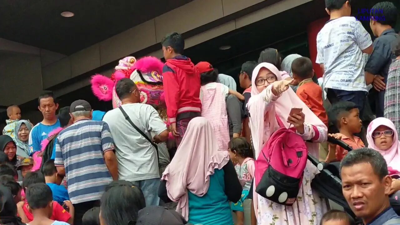 BARONGSAI DI CHANDRA SUPER STORE TANJUNG KARANG BANDARLAMPUNG