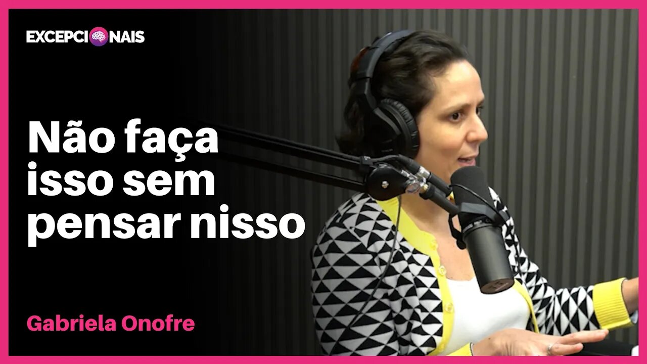 Escalando funcionários como influencers | Gabriela Onofre